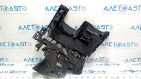 Black knee pad for Audi Q7 16-19, broken mount