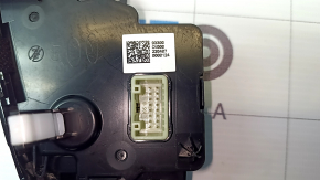Kia EV6 22-24 front seat heating buttons with touchscreen ventilation and heated steering wheel, scratches