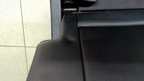 2nd row center seat for Audi Q7 16-19, black leather, with armrest and belt, dents