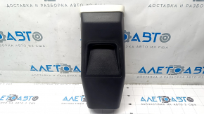 Kia EV6 center console trim 22-24 dents, scratches