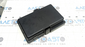 Chrysler Pacifica 18- underhood fuse box cover