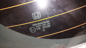 Honda HR-V 16-20 trunk glass scratched