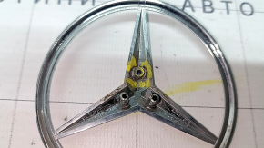 Mercedes W213 E 17-23 trunk lid logo emblem broken guide