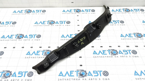Wing seal door-wing left BMW 5 G30 17-23