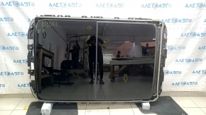 Audi Q7 16-25 panoramic view, black curtain, scratches on the curtain
