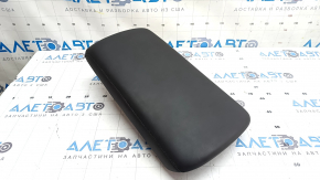 Mazda 3 center console armrest 19-21 black leather, Mexico built, ready to clean
