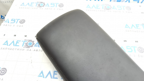 Mazda 3 center console armrest 19-21 black leather, Mexico built, ready to clean