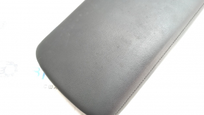 Mazda 3 center console armrest 19-21 black leather, Mexico built, ready to clean