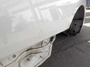 Mercedes W213 E 300/350 17-23 rear right quarter wing on the body, white
