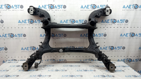 The rear subframe of the Audi Q7 16-25 is torn.