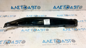 Wing seal door-wing right VW Golf 15-