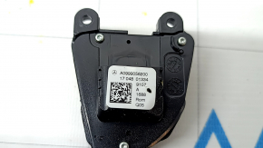 The steering wheel control buttons on the left Mercedes W213 E 17-20 are black, the button coating has peeled off.