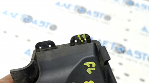 Front left threshold plug for Mercedes W213 E 17-23, broken fasteners