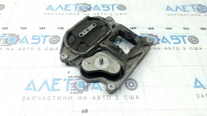The automatic transmission cushion of the Audi Q7 16-24 3.0T is cracked
