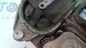 The automatic transmission cushion of the Audi Q7 16-24 3.0T is cracked