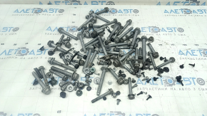 Audi Q7 16-25 rear suspension hardware, incomplete
