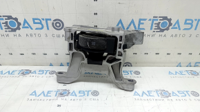 Right engine mount Mazda 3 19-22 2.5 automatic transmission cracked