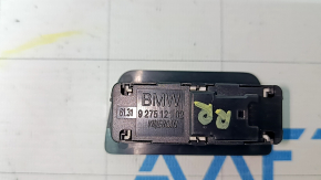 BMW 5 G30 17-23 Trunk Lid Closing Button with Lock
