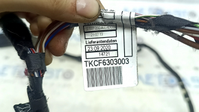 Upper rear left door hinge BMW 5 G30 17-23