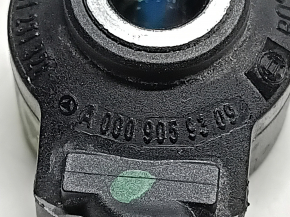 Mercedes GLC 20-22 knock sensor with wire