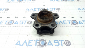 Front right hub BMW 5 G30 21-23 RWD
