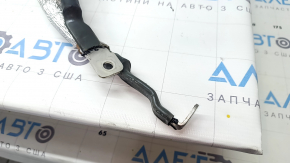 Battery cable through the entire body of a BMW 5 G30 17-23