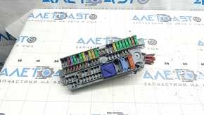 Right under-dash fuse box for BMW 5 G30 17-23