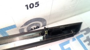 Door-glass molding, central front right, Toyota Highlander 20-25, chrome, dents, bent, broken fasteners