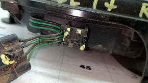 Jaguar F-Pace X761 17-20 Meridian subwoofer, broken connector
