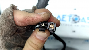 Right tailgate wiring for Jaguar F-Pace X761 17-25 electric drive, under the camera, broken mount