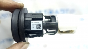 Cigarette lighter for the center console of the Jaguar F-Pace X761 17-23