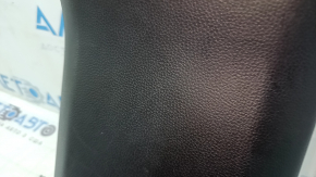 Toyota Highlander 20-25 rear center console trim, black, upper part, scratches