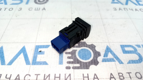Toyota Highlander 20-25 Fuel Door Release Button