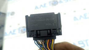 The Jaguar F-Pace X761 17-25 SRS airbag computer module chip is large.