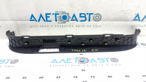 Tesla Model X 16-21 black, scratched rear right lower door trim