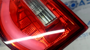 Jaguar F-Pace X761 right inner tailgate light with scratches (17-20)