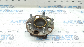 Honda Accord 2021-22 2.0 hybrid rear right hub, rusty