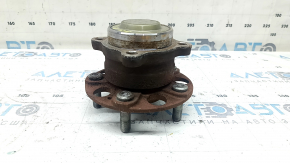 Honda Accord 2021-22 2.0 hybrid rear right hub, rusty