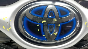 Toyota Highlander 20-24 grille without camera with hybrid emblem, silver, sand