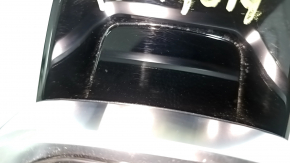 The steering wheel controls for the 2020 Toyota Highlander radar and lane keeping camera have scratches on the gloss.
