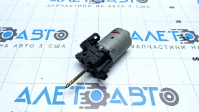 Infiniti QX30 17- passenger seat longitudinal adjustment motor