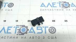 Left antenna amplifier for Jaguar F-Pace X761 17-25