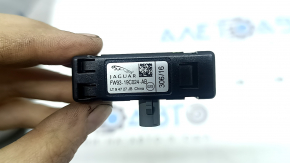 Left antenna amplifier for Jaguar F-Pace X761 17-25