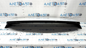 Jaguar F-Pace X761 17-25mm Tailgate Spoiler Scratch