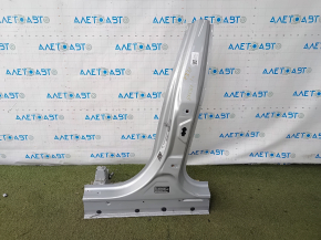 The central left body pillar of the BMW X3 G01 18 is sawn off, butts