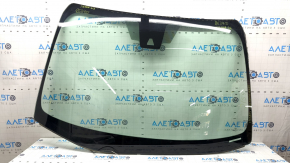 Toyota Sienna 21-24 windshield with camera, heated wipers, PGW, chips, crack, air leak along the edge