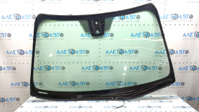 Toyota Sienna 21-24 windshield with camera, heated wipers, PGW, chips, crack, air leak along the edge