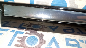 Toyota Aurion 7-11 center rear left door molding scratch