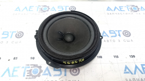 The front left door speaker of a Ford Fusion mk5 13-20 has a broken guide.