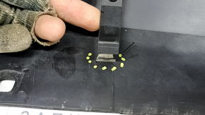 Toyota Sienna 21-24 rear bumper lip without parking sensors, structure, broken fasteners, dent